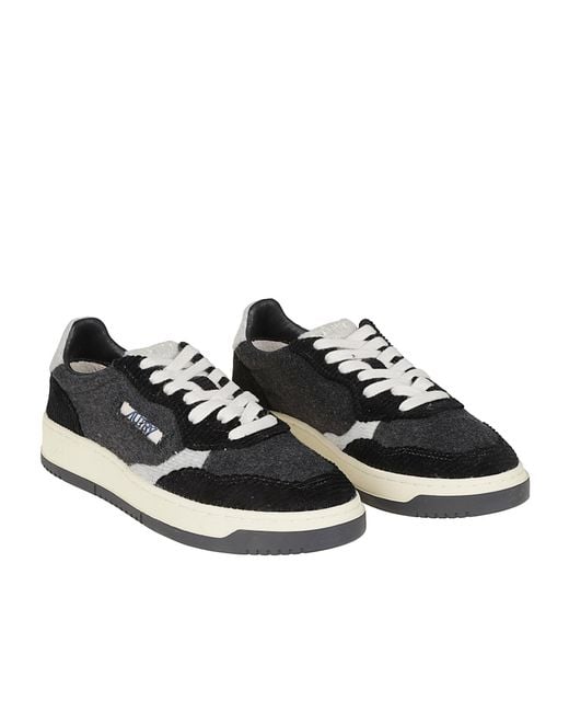 Autry Black Medalist Low Sneakers