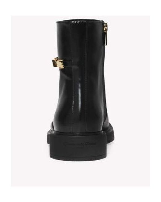 Gianvito Rossi Black Round-Head Short Boots