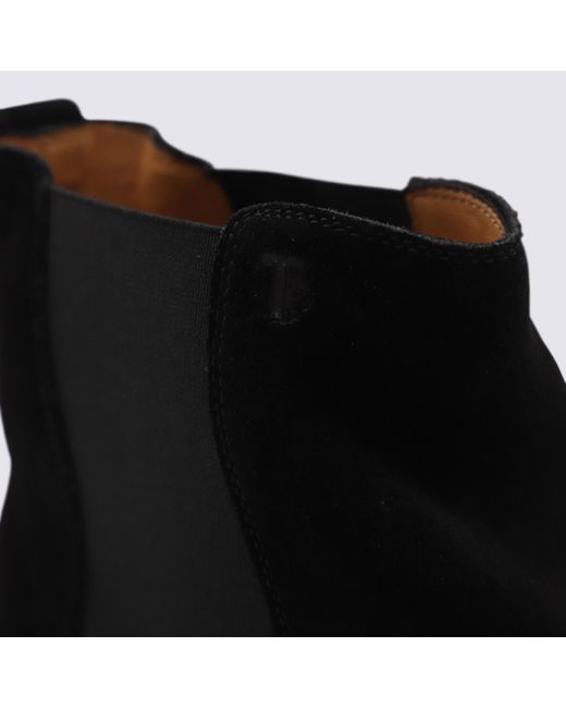 Tod's Black Round Toe Chelsea Boots for men