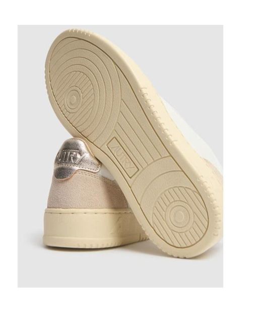 Autry Natural Medalist Low Sneakers