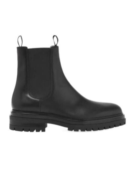 Gianvito Rossi Black Chester Round Toe Chelsea Boots for men