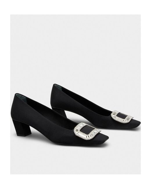 Roger Vivier Black Belle Vivier Pilgrim Buckle Embellished Pumps