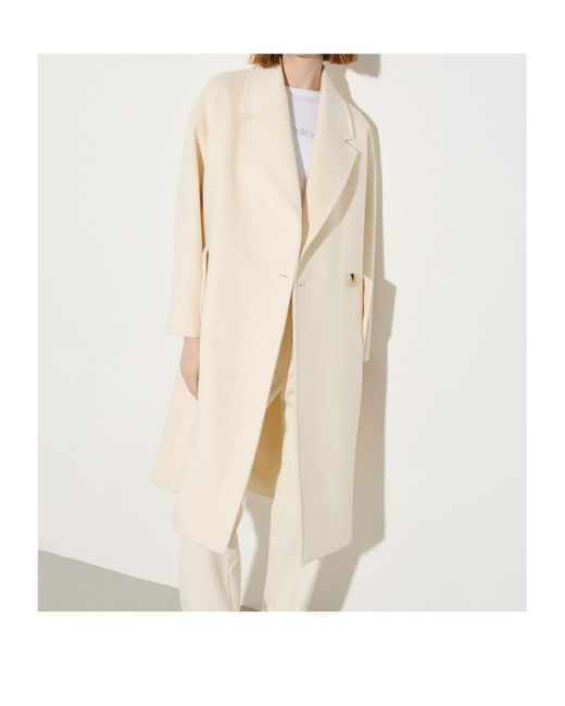 MAX&Co. White Long-Sleeved Coat