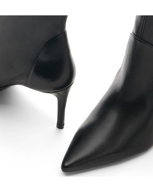 Stuart Weitzman Black Pointed Short Boots