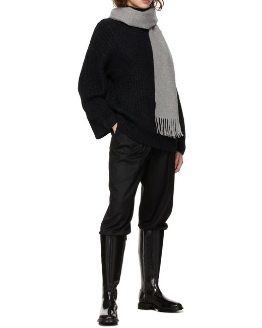 A.P.C. Gray Logo-Embroidered Fringed-Edge Scarf for men