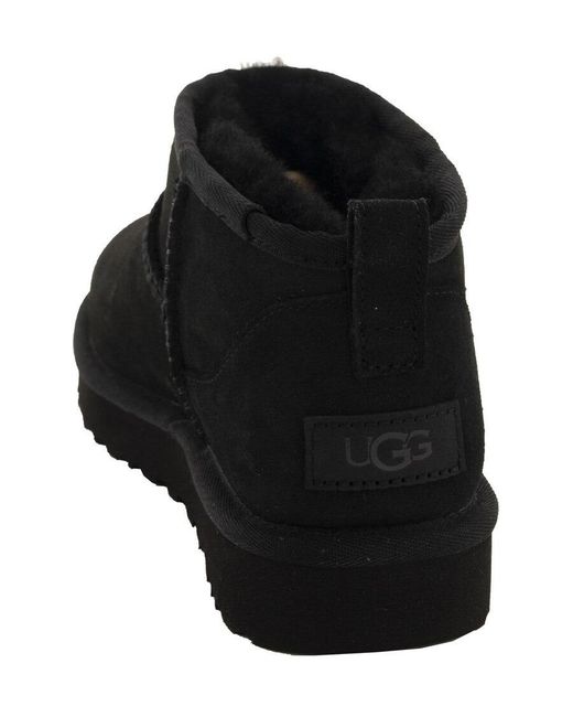 Ugg Black Logo Boots
