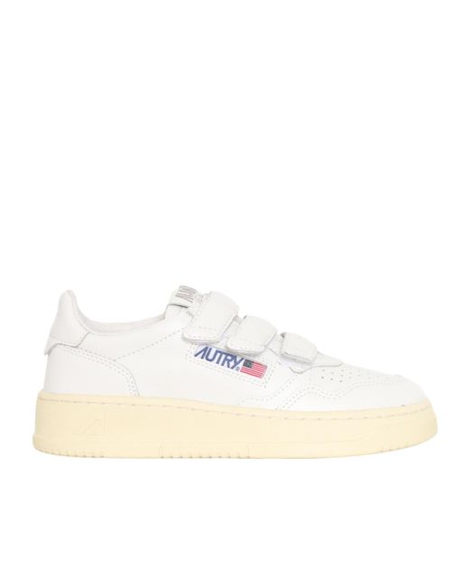 Autry Natural Round Toe Low-Top Sneakers