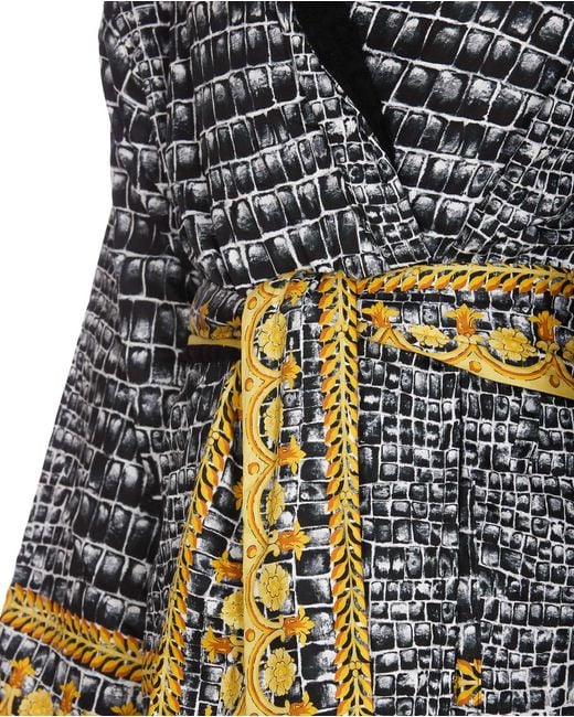 Versace White Printed Belted Waist Bathrobe for men