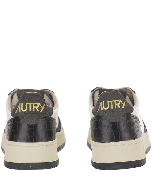 Autry White Medalist Low Sneakers