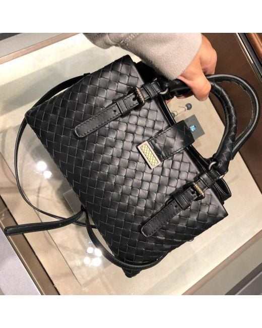 Bottega Veneta Red Knitted Handbag