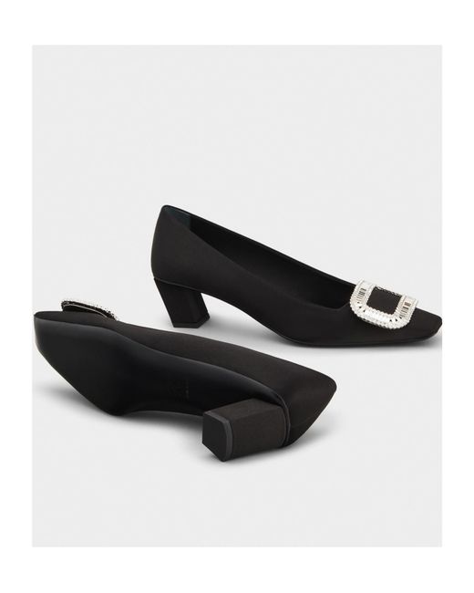 Roger Vivier Black Belle Vivier Pilgrim Buckle Embellished Pumps