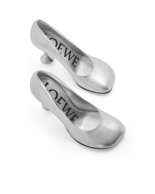 Loewe White Toy Pump