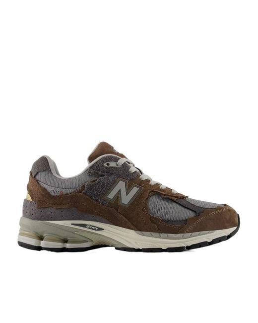 New Balance Brown 2002R Lace-Up Sneakers for men
