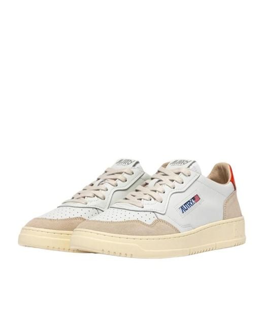 Autry White Medalist Low Sneakers