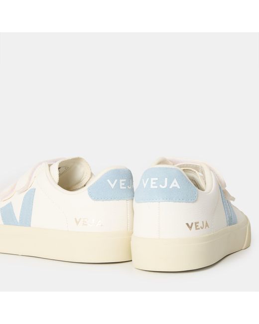 Veja White Simple Versatile Shoes
