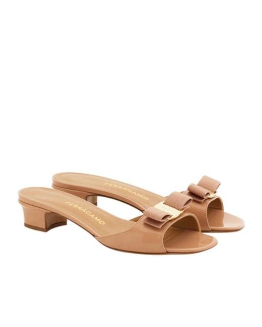 Ferragamo Natural Ferragamo Vara Bow Slides