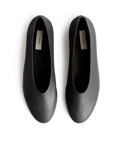Totême Black Ballet Flats
