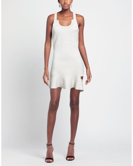 Burberry White Solid Color Sleeveless Dress