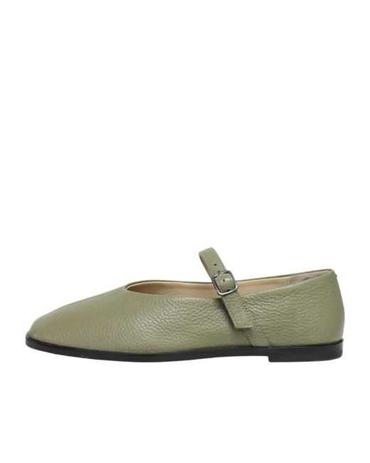 Max Mara Green Square-Toe Flat Shoes