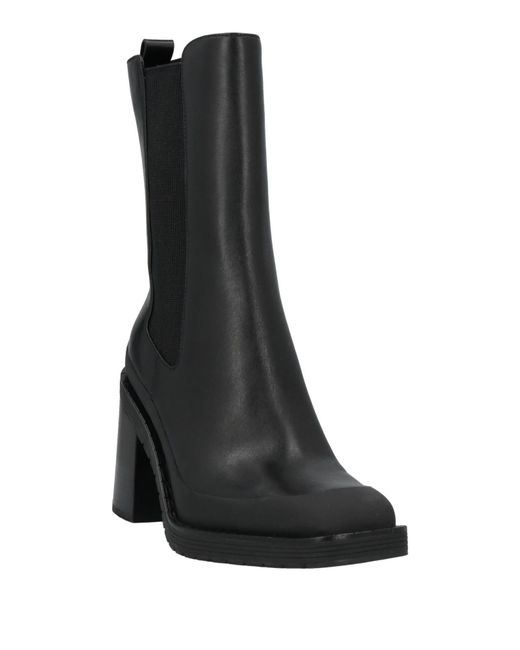 Tory Burch Black Minimalist Square-Toe Leather Boots