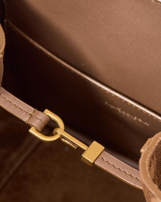 Saint Laurent Brown Le 5 À 7 Baby Bea