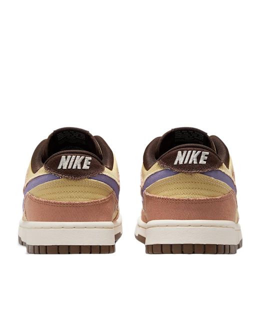 Nike Brown Dunk Low Round Toe Sneakers for men