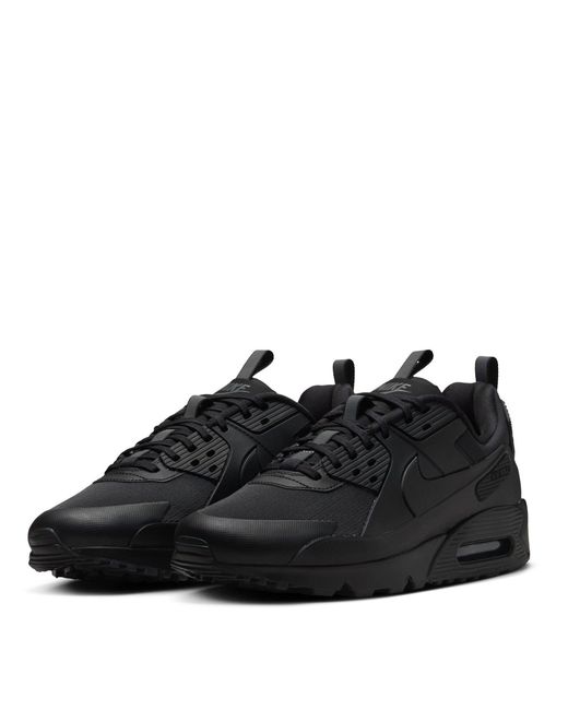 Nike Black Low-Top Trainers for men