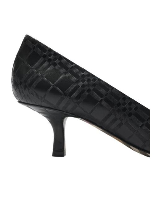 Burberry Black Check Leather Dame Low Pumps