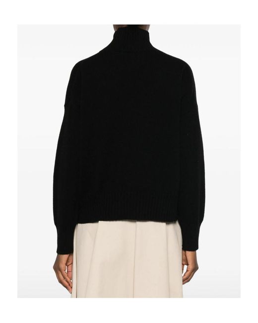 Aragona Black Long-Sleeved Sweater