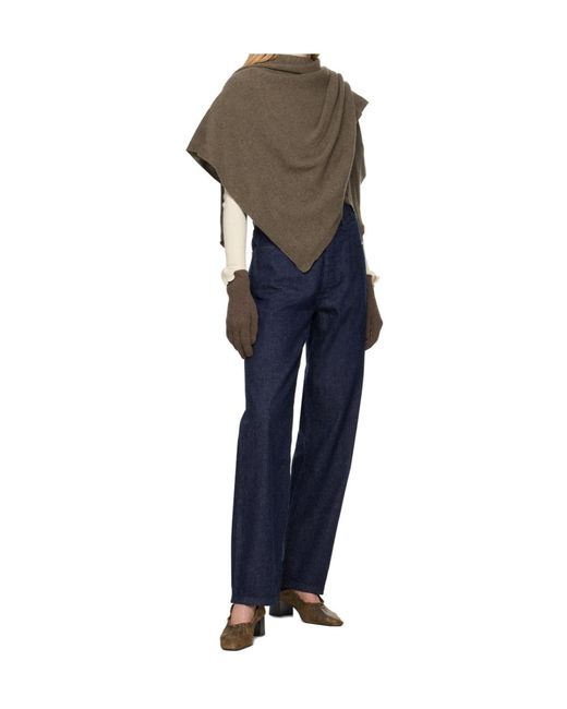 Baserange Green Square Scarf