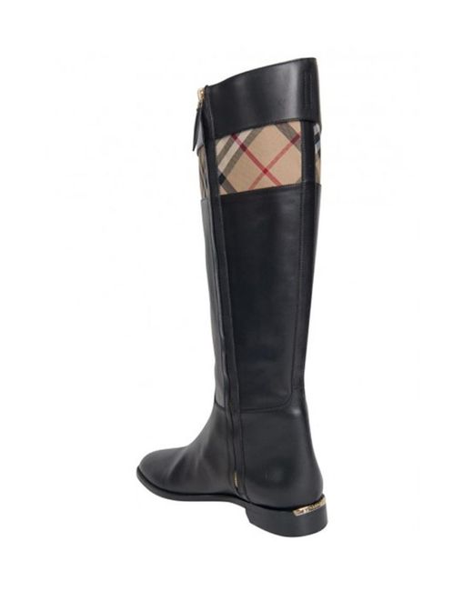 Burberry Black Cowhide Low-Heeled Boots