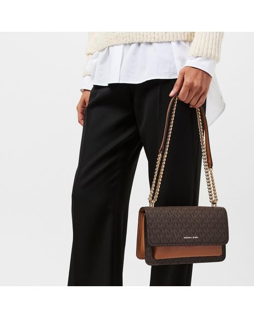 MICHAEL Michael Kors Brown Simple Versatile Bag
