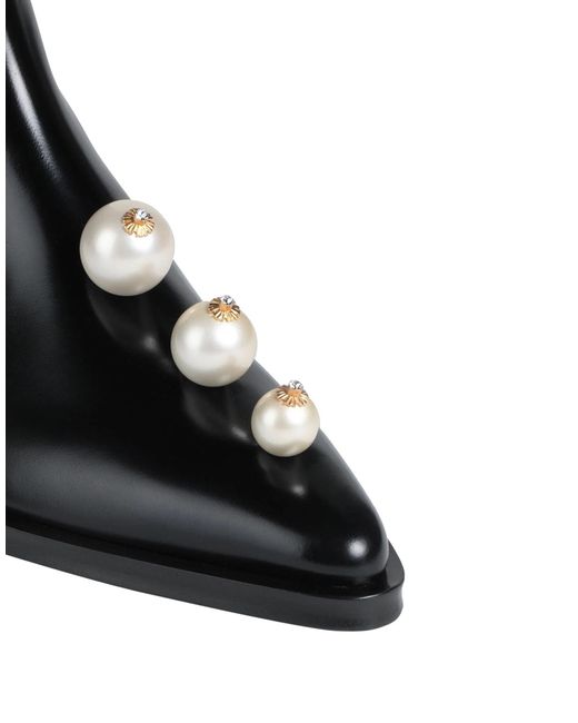 Dolce & Gabbana Black Minimalist Cowhide Slippers