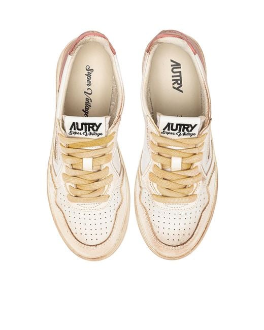 Autry Pink Medalist Super Vintage Low-Top Sneakers