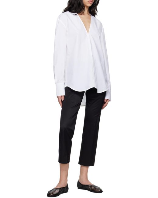 Totême  White Totême Box-Pleat Detailed V-Neck Blouse