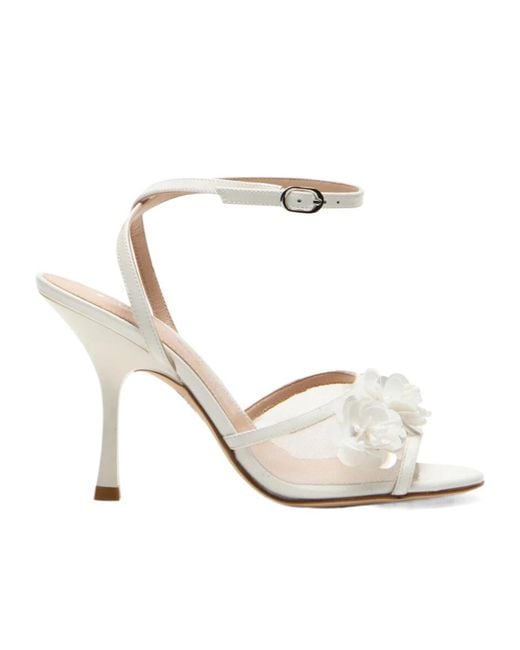Stuart Weitzman White Roselle Sandal 100