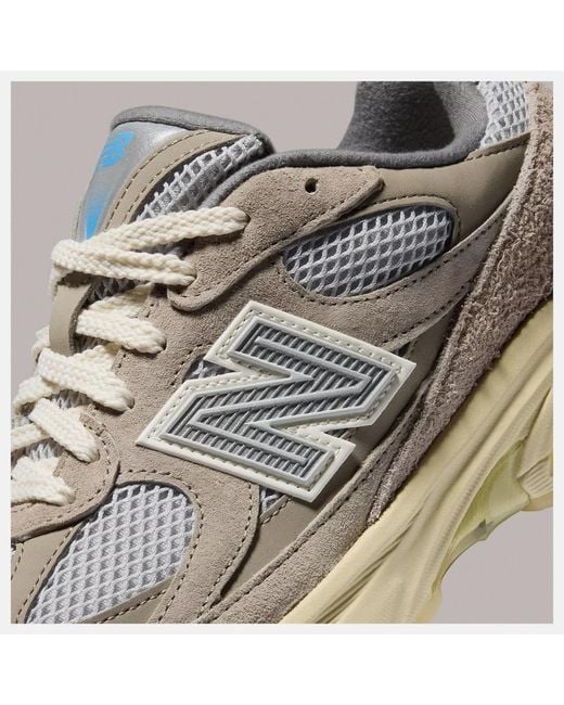 New Balance Gray 2010 Lace-Up Sneakers for men