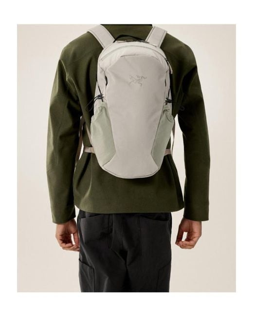 Arc'teryx Gray Mantis 16 Backpack for men