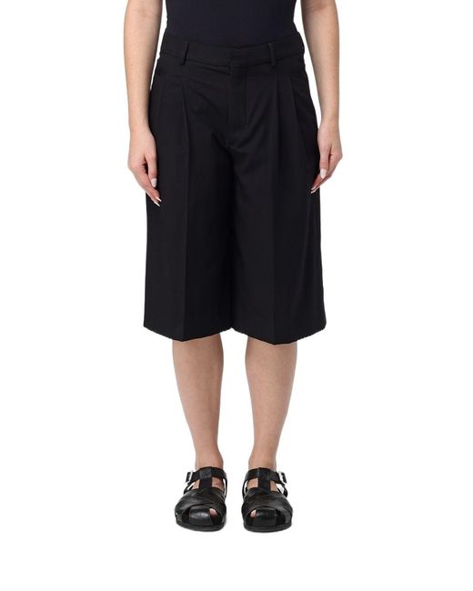 AMI Black Belt Loop Shorts