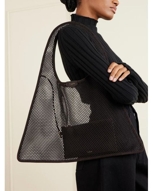 Alaïa Black Solid Color Leather Shoulder Bag