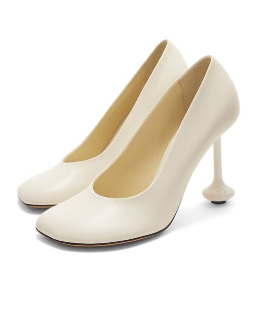 Loewe White Toy Pump