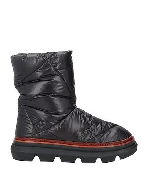 Tory Burch Black Plus-Size Round-Toe Platform Boots