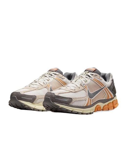 Nike White Zoom Vomero 5 Sneakers for men
