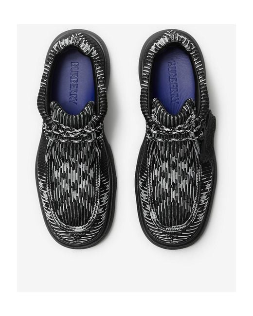 Burberry Black Checked Round-Toe Lace-Up Derby Shoes for men