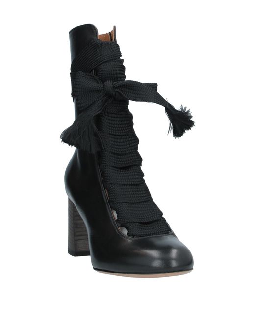 Chloé Black Fashionable Solid Color Round Toe Leather Boots