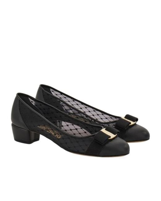 Ferragamo Black Ferragamo Vara Pumps