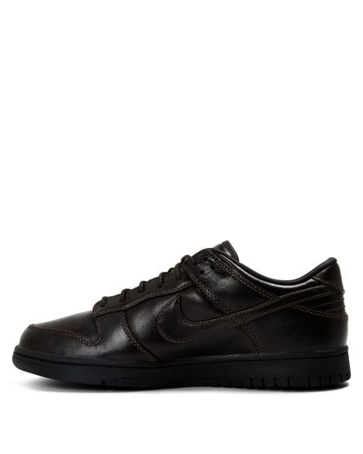 Nike Black Dunk Retro Low-Top Trainers for men