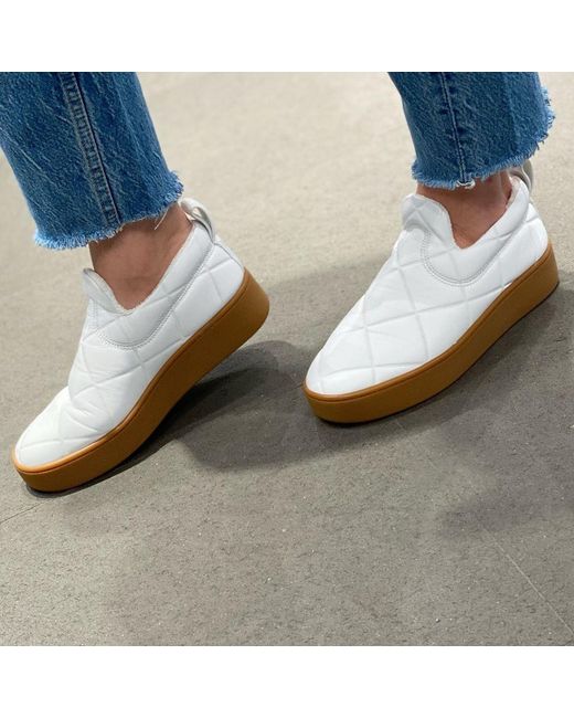 Bottega Veneta White Quilted Casual Sneakers for men
