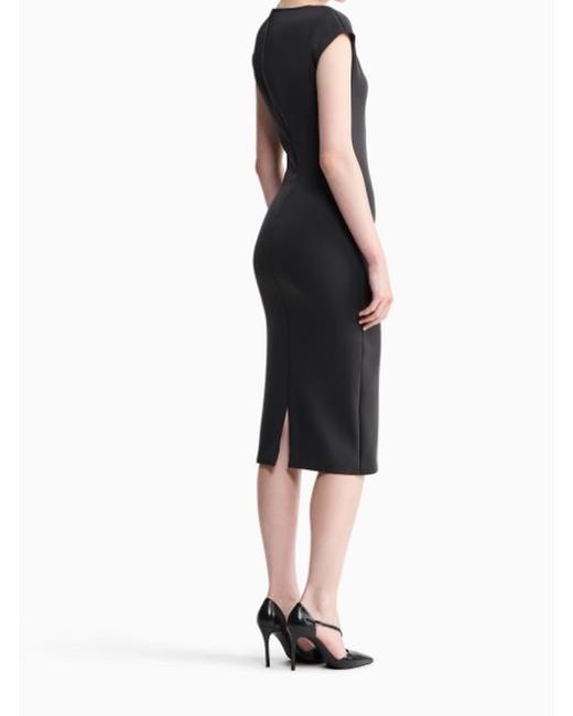 Giorgio Armani Black Dress Short-Sleeved Sheath