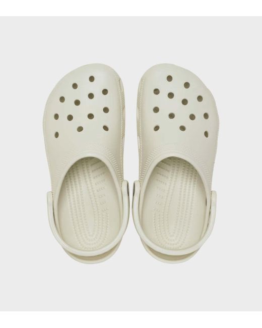 CROCSTM White Round-Toe